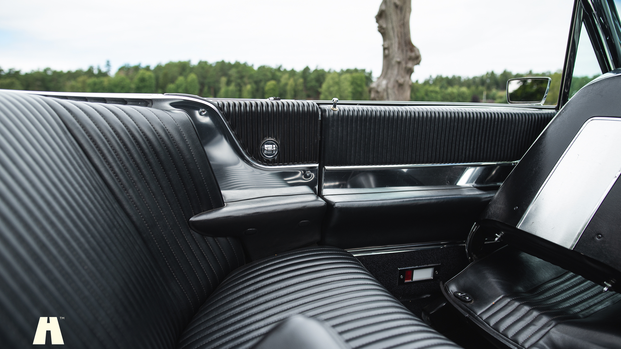 Interiörbild 1965 Ford Thunderbird (45)