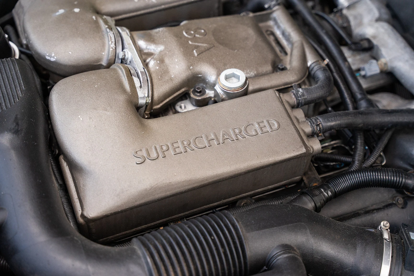 Image of 1999 Jaguar XKR - NO RESERVE (NY INFO) mechanics (9)