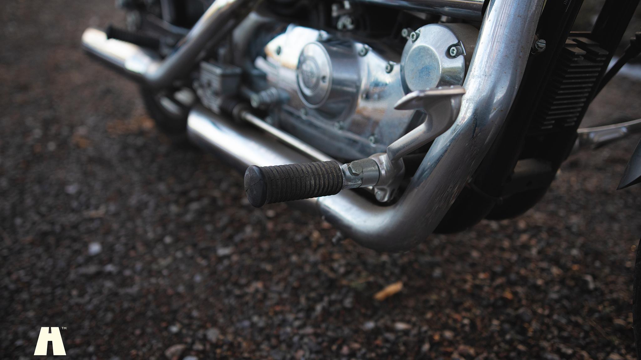 Image of 2003 Harley Davidson Sportster 1200C 100th Anniversary Edition mechanics