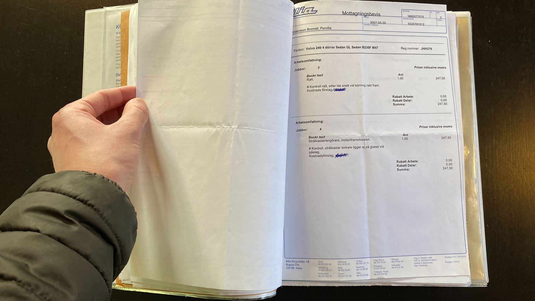 Documentation for 1988 Volvo 240 GL