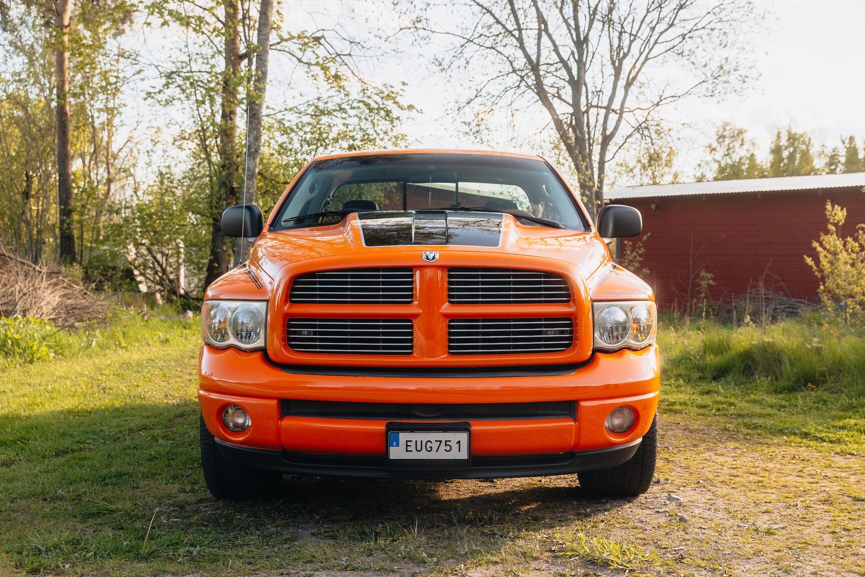 Exterior image of 2004 Dodge Ram HEMI GTX 