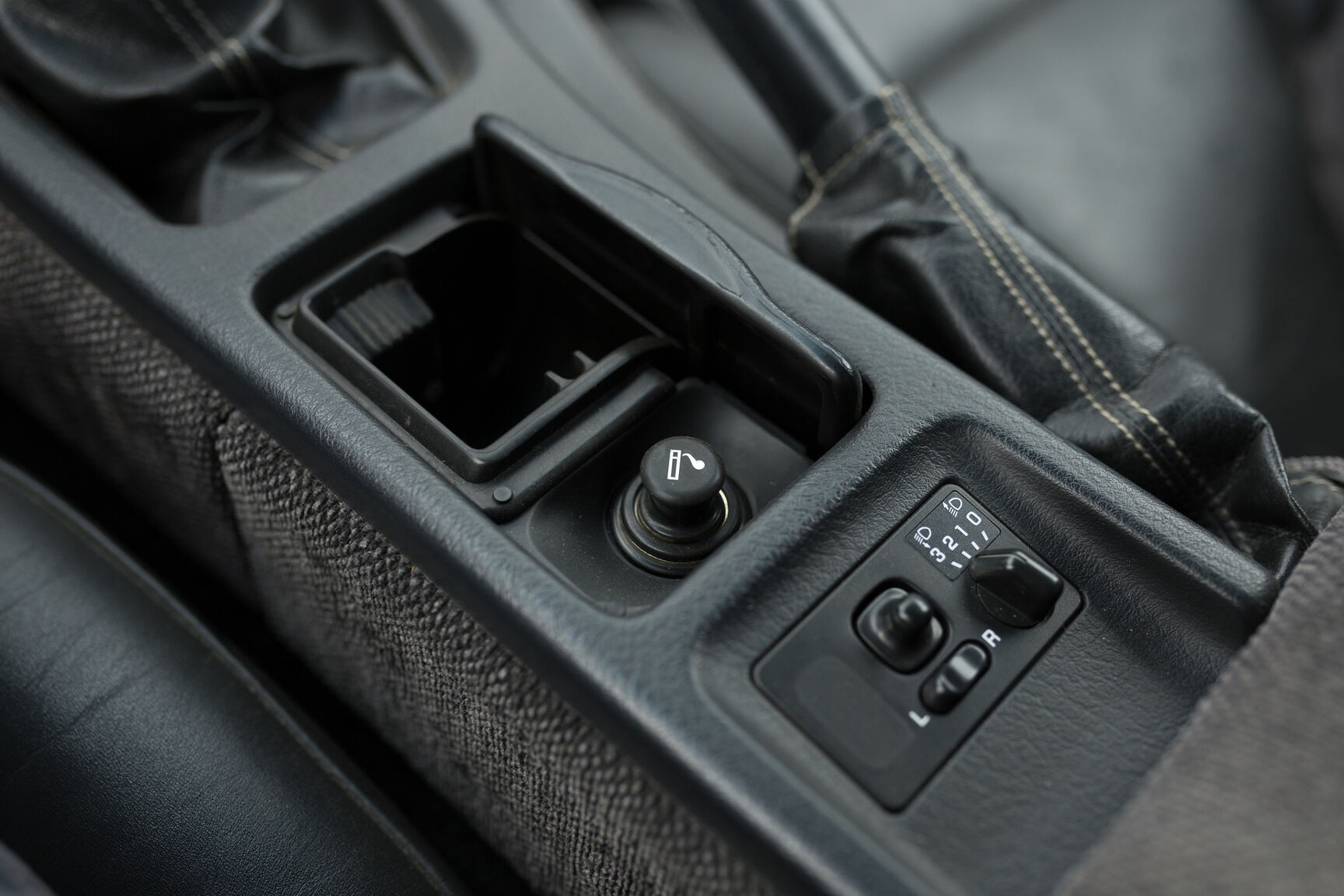 Interior image of 1991 NISSAN 300 ZX