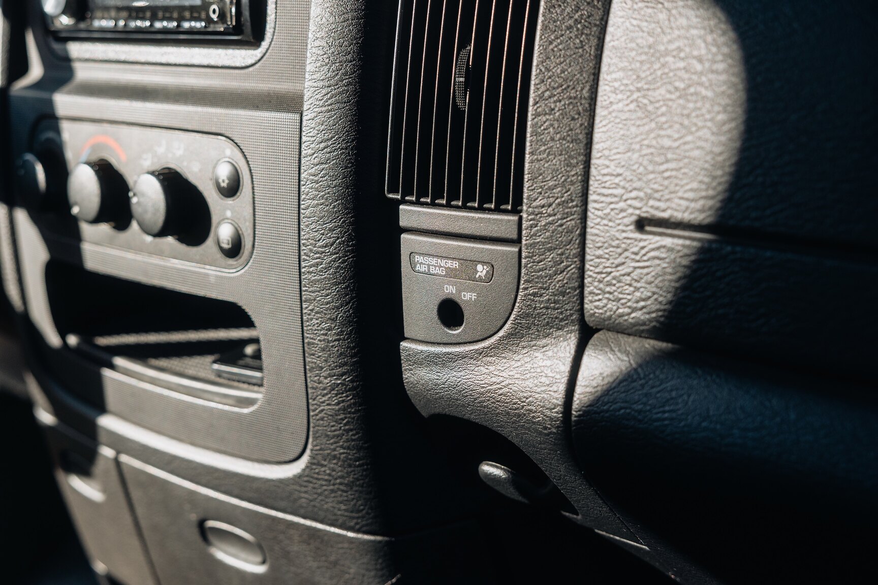 Interior image of 2004 Dodge Ram HEMI GTX 