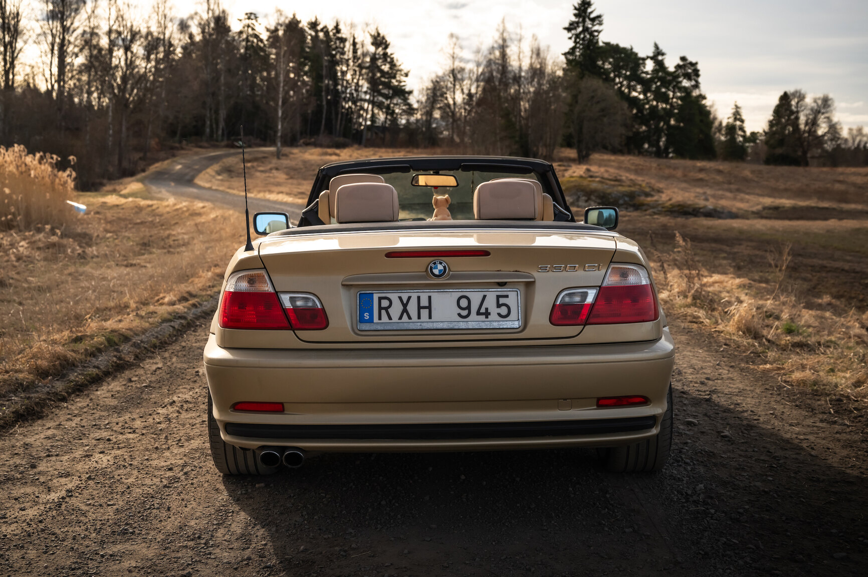 Exteriörbild på 2001 BMW 330Ci