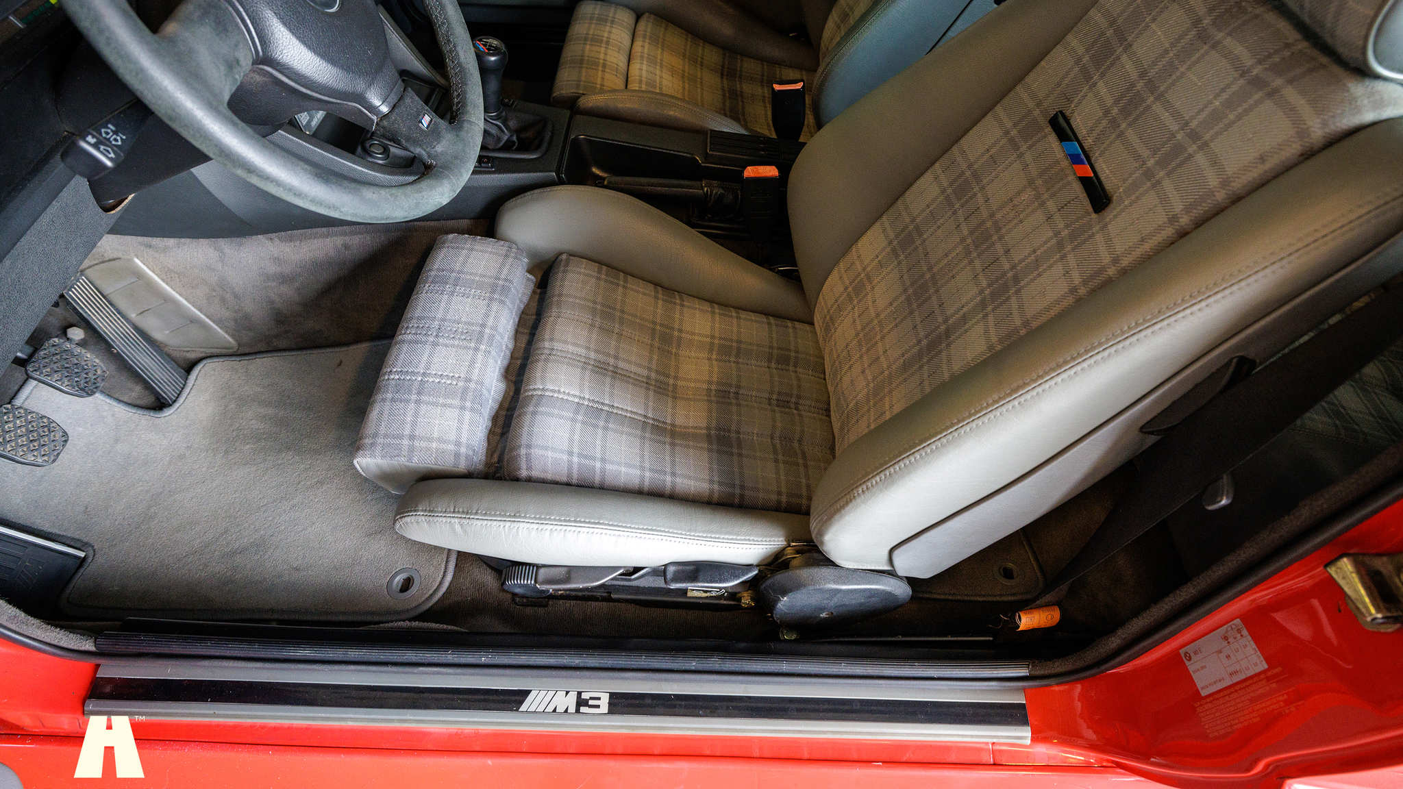 Interiörbild 1988 BMW E30 M3 EVO II