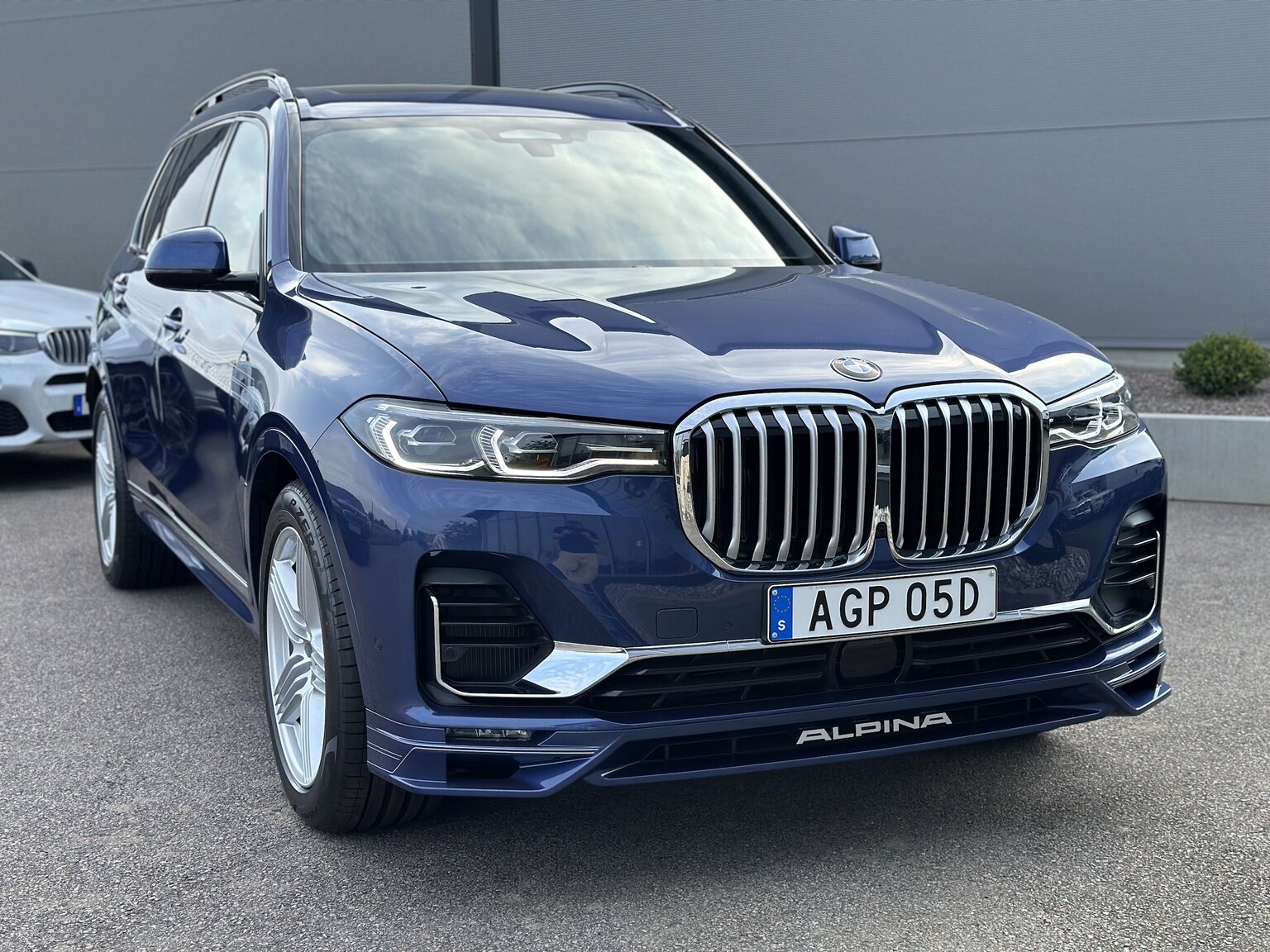 Aussenfoto 2022 ALPINA XB7