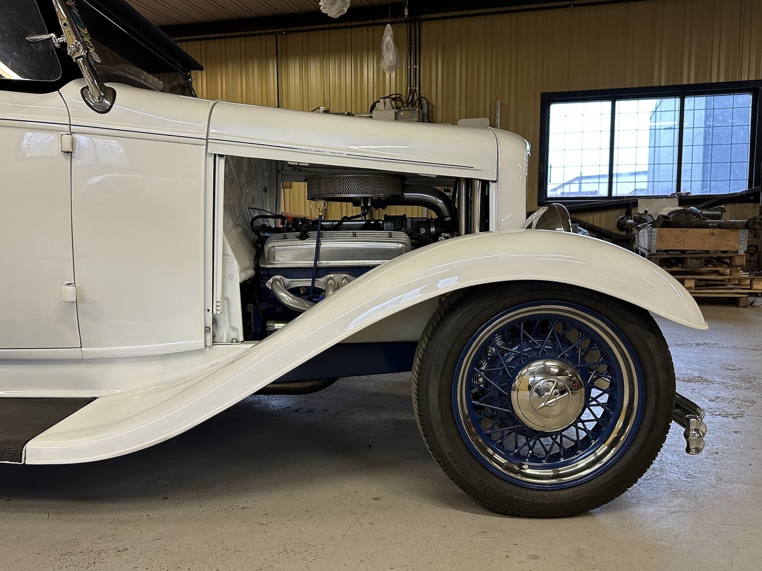 Aussenfoto 1932 Custom Ford Rod White Ice