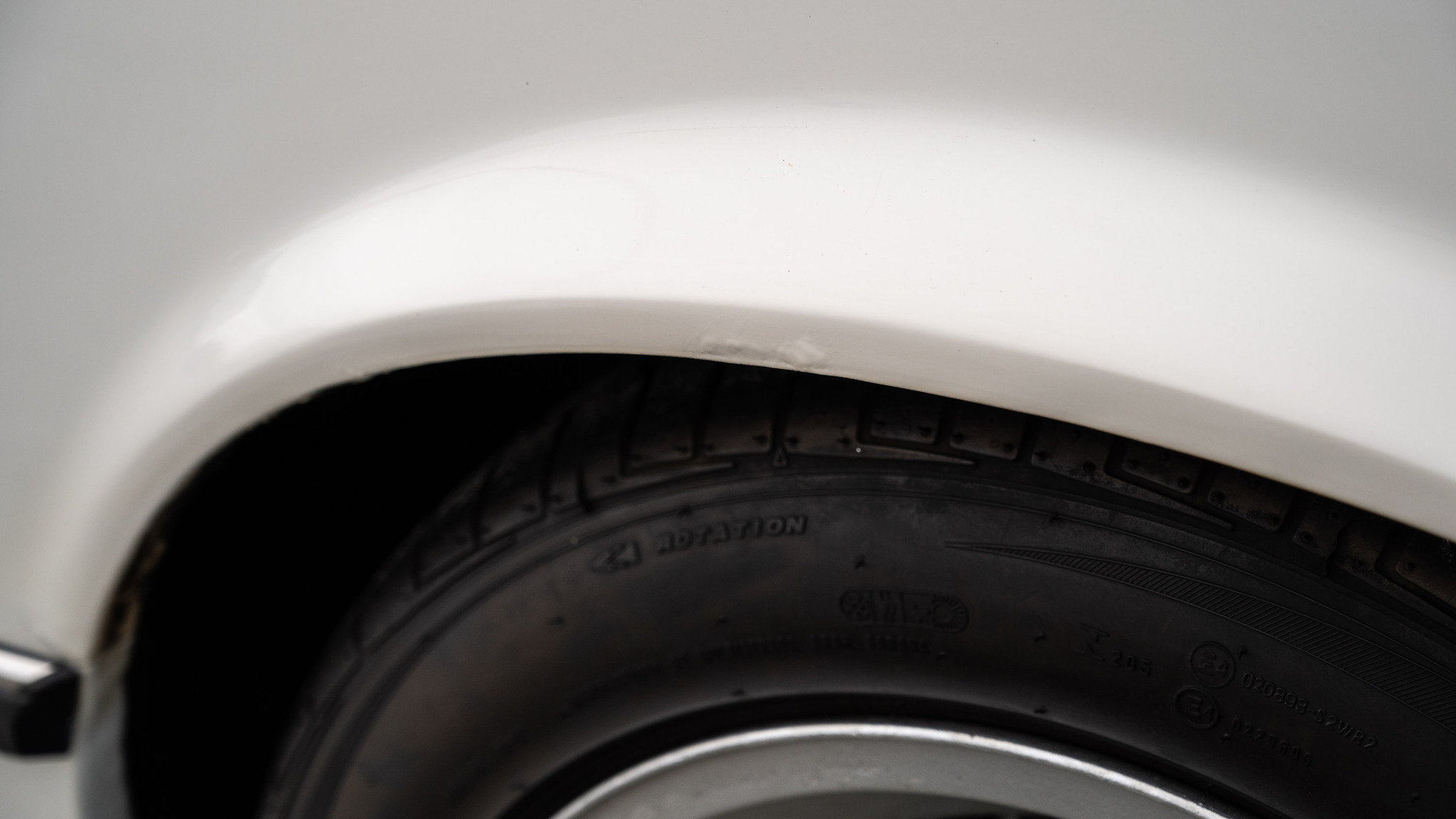 Exterior image of 1983 BMW 635 CSi