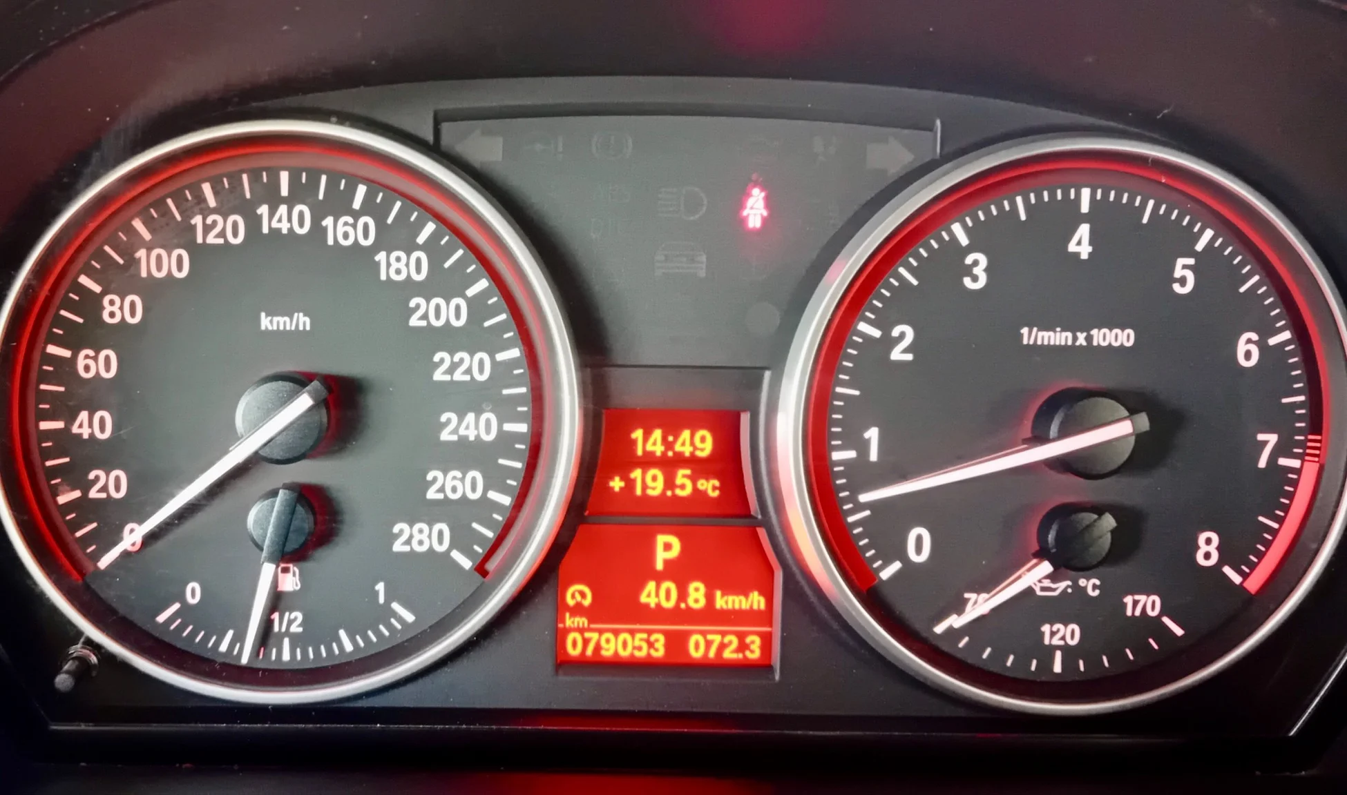 Innenraumfoto von 2007 BMW 335i Coupé (64)
