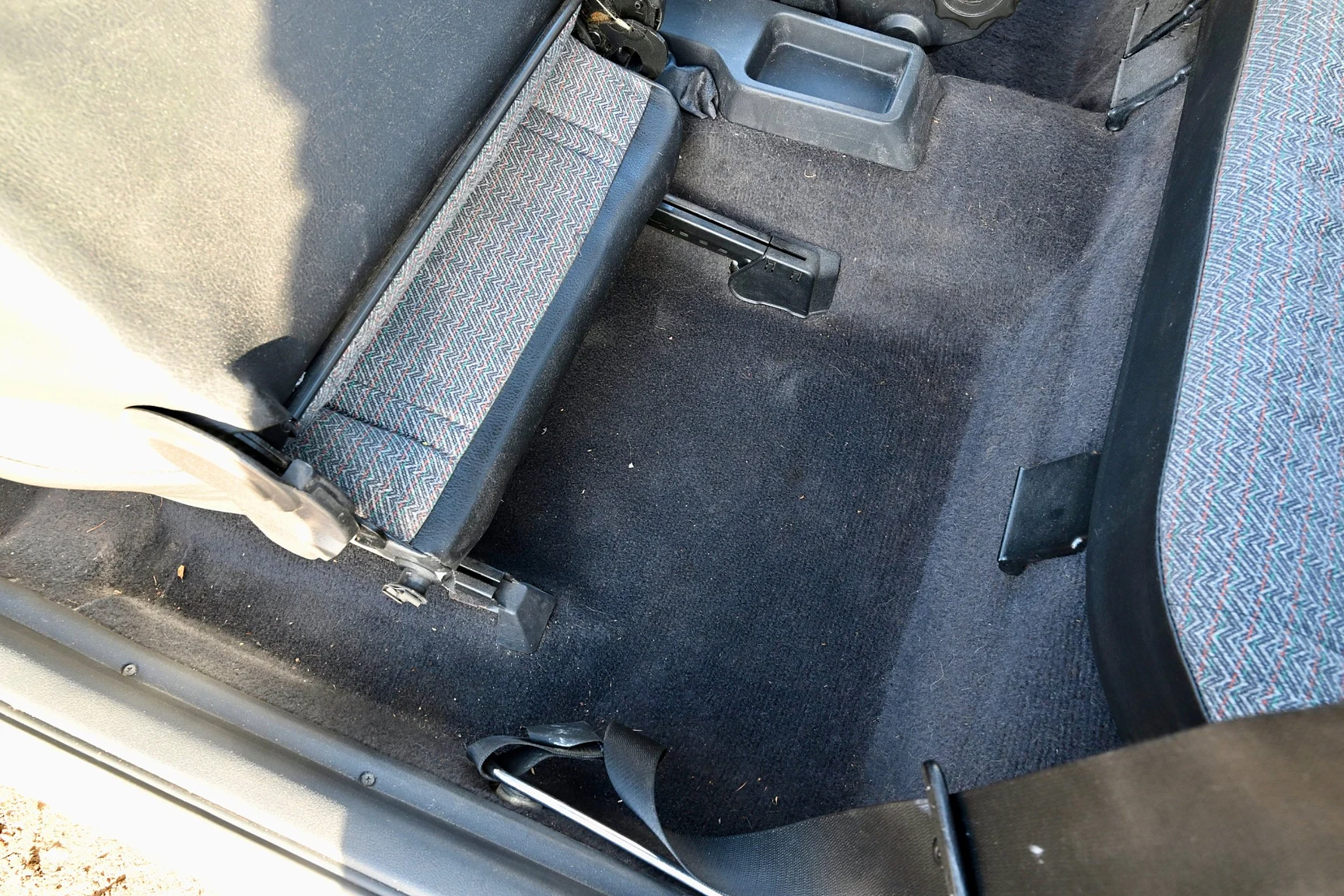 Interior image of 1991 Opel Kadett Fun - NO RESERVE (18)