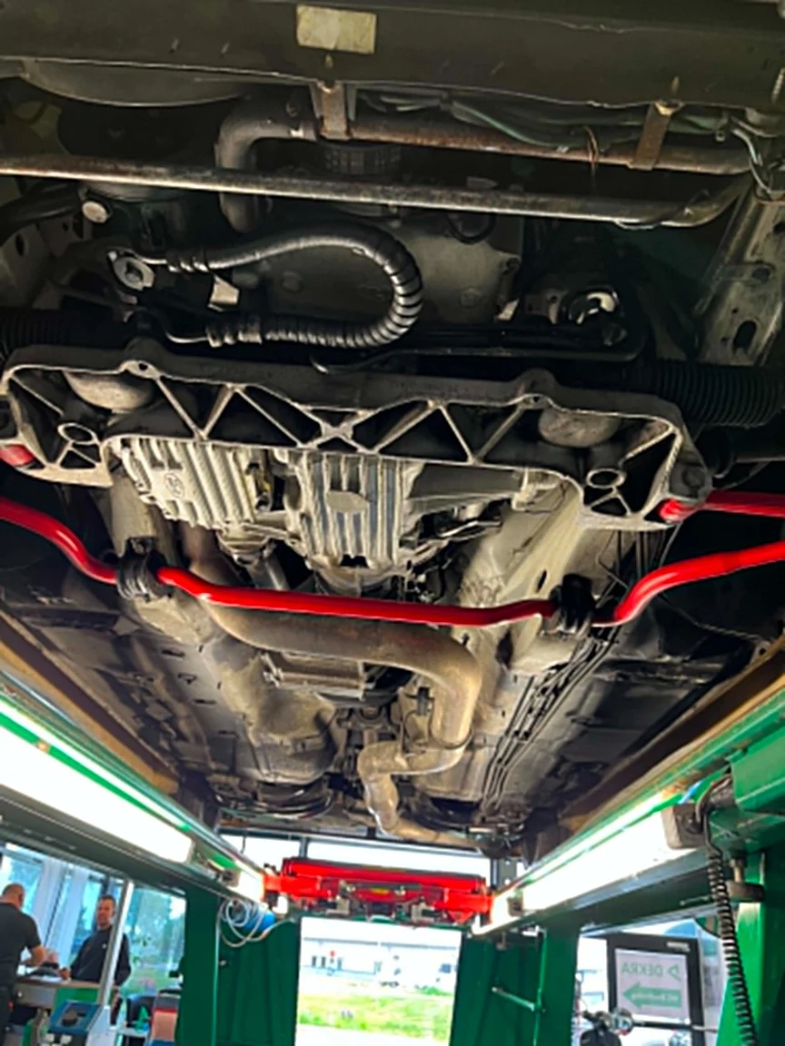 Image of 1991 Ford Sierra Cosworth 4x4 (21) mechanics