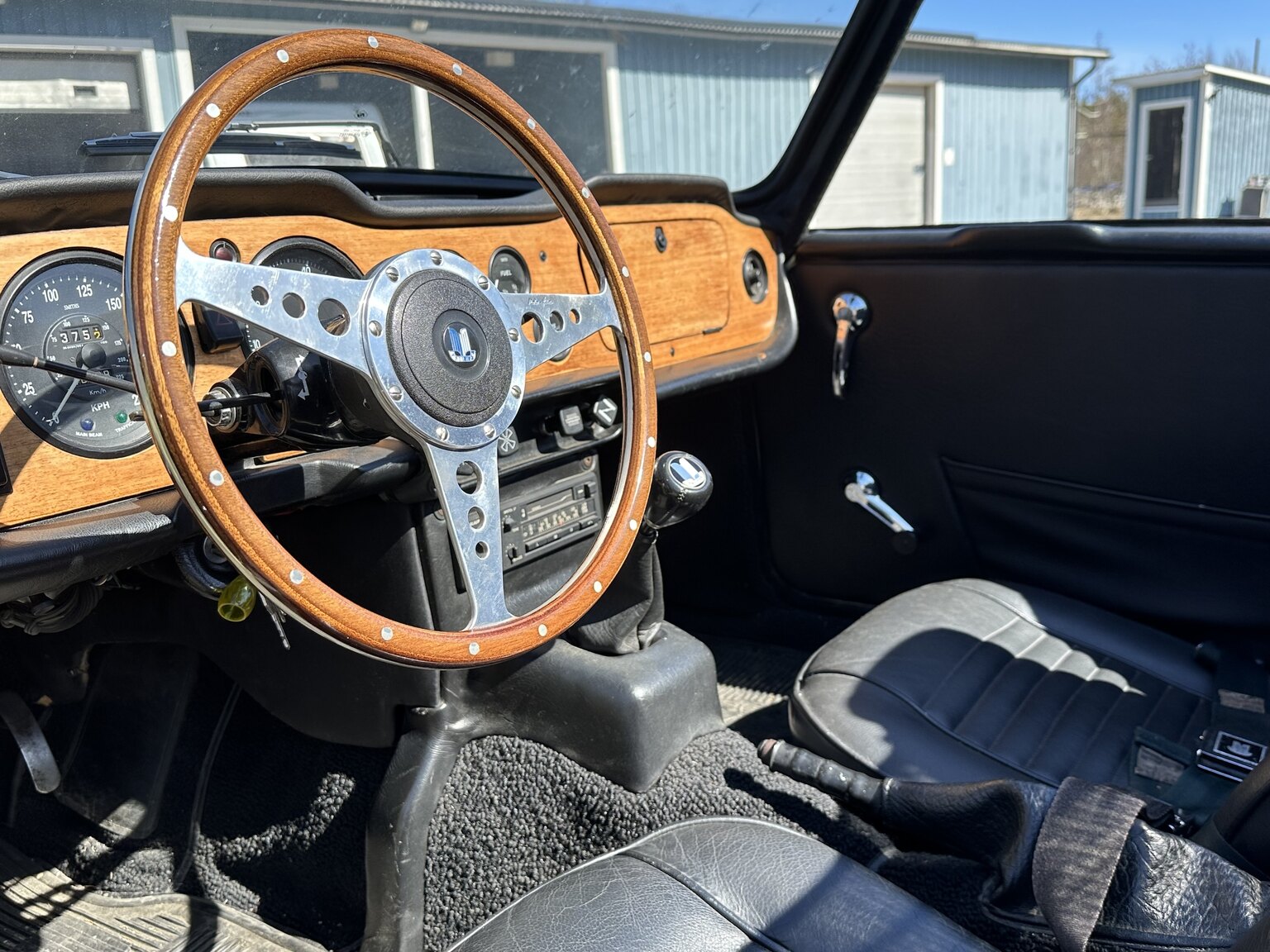 Interiörbild 1971 Triumph TR6 (4)