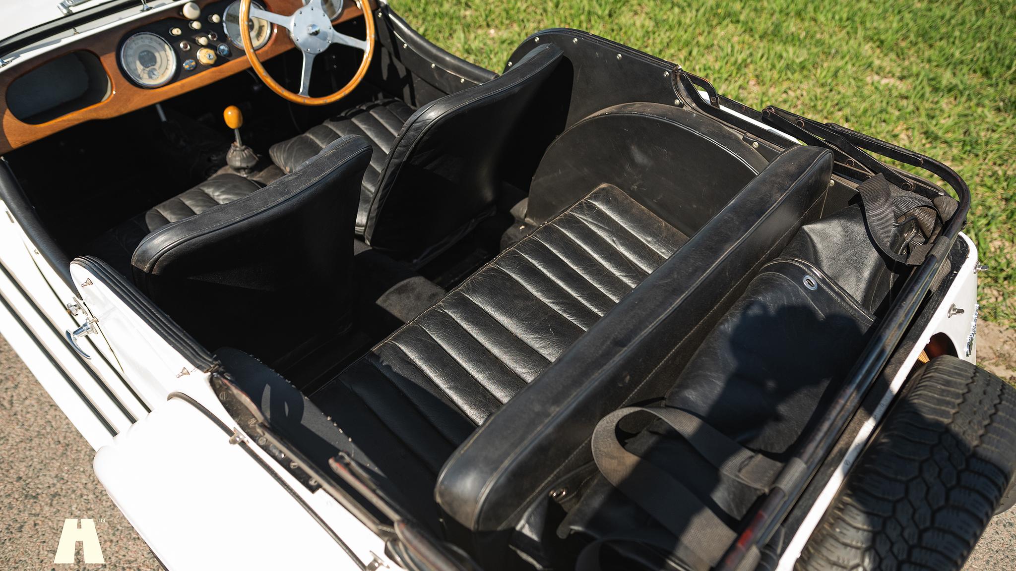 Interiörbild 1954 Morgan Plus 4 