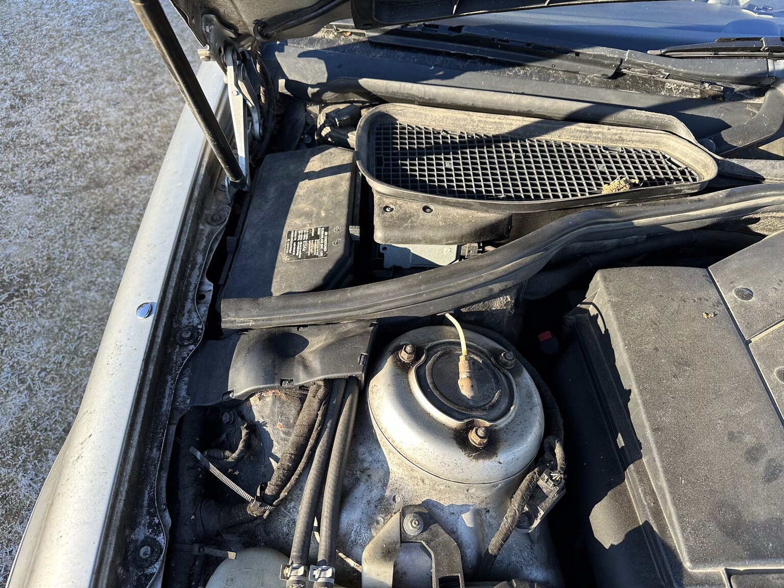 Image of 1999 Mercedes-Benz S 500 L mechanics