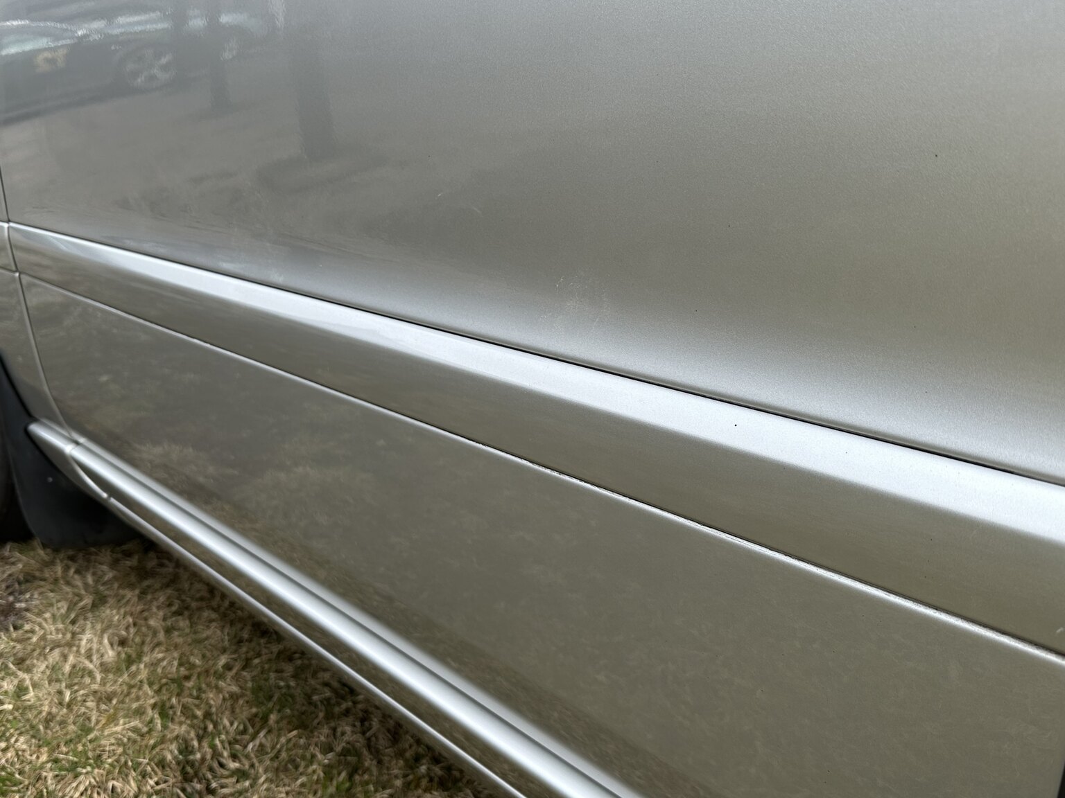 Exterior image of 2008 Volvo V70 Classic