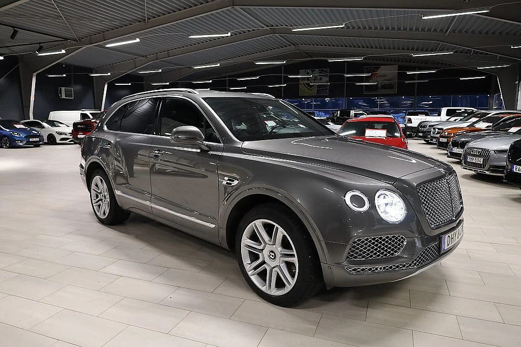 Bild von 2018 Bentley Bentayga (6)