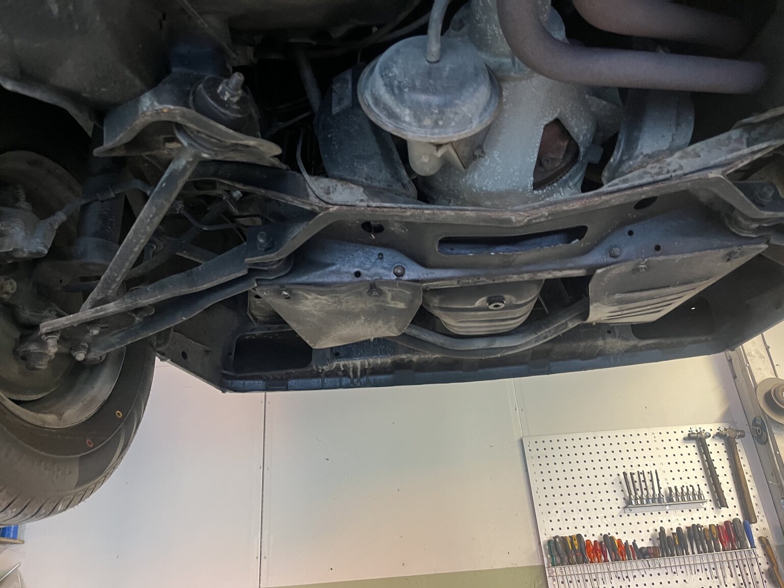 Image of 1983 Volvo 340 (23) mechanics