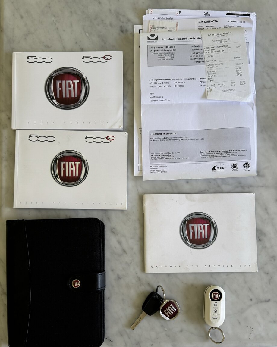 Documentation for 2017 Fiat 500 Riva