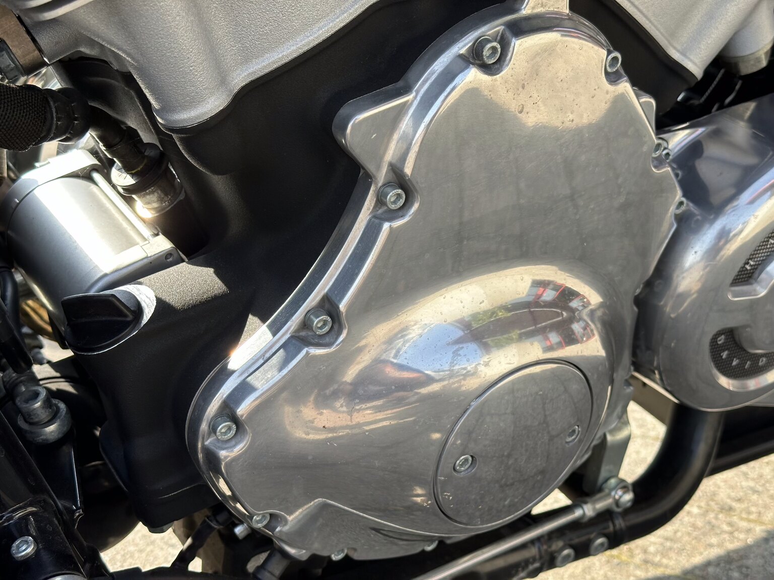 Image of 2004 Harley-Davidson V-Rod mechanics