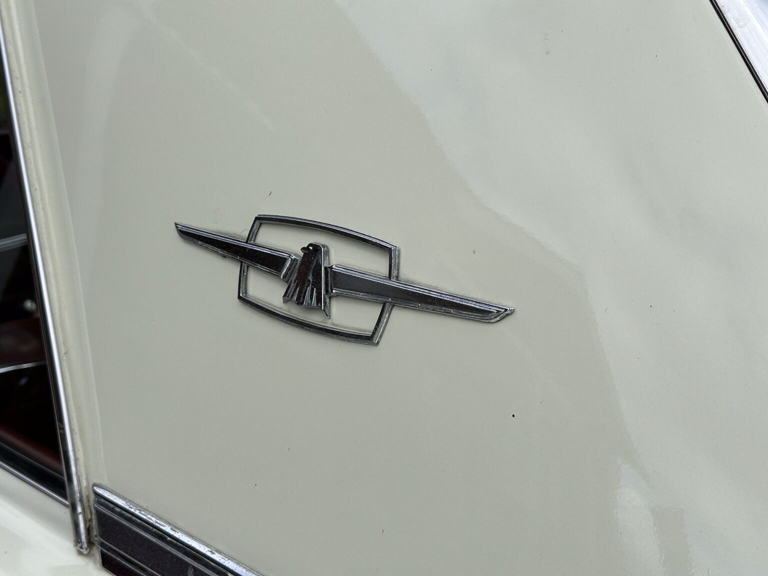 Exteriörbild på 1965 Ford Thunderbird Hardtop 6.4 (28)