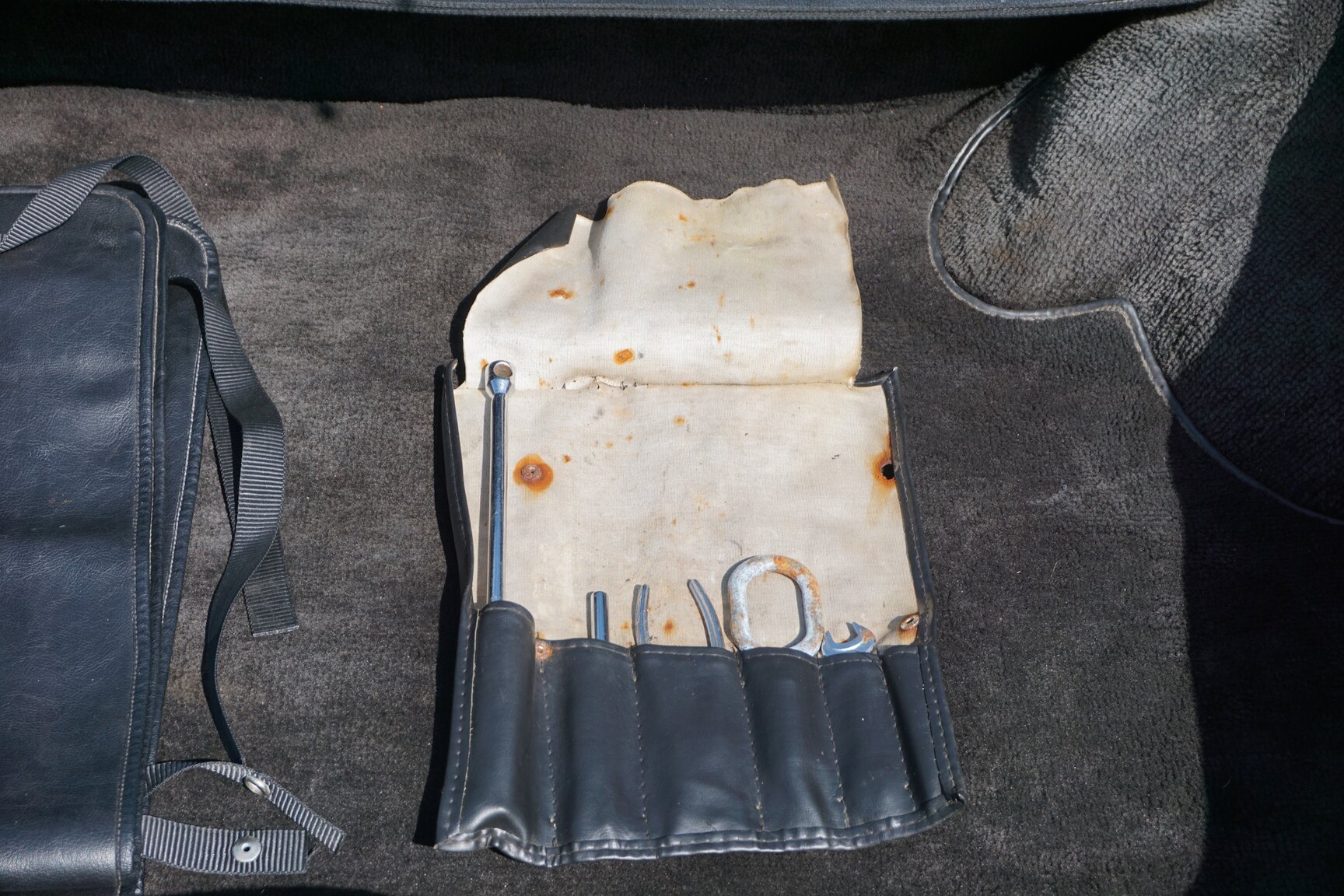 1985 Porsche 944 "NO RESERVE AUCTION", Övrigt