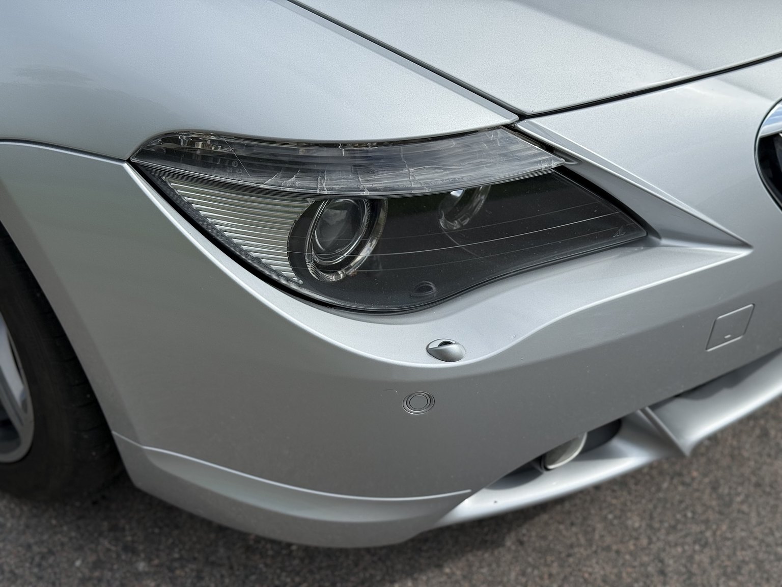 Exterior image of 2004 BMW 645Ci Convertible