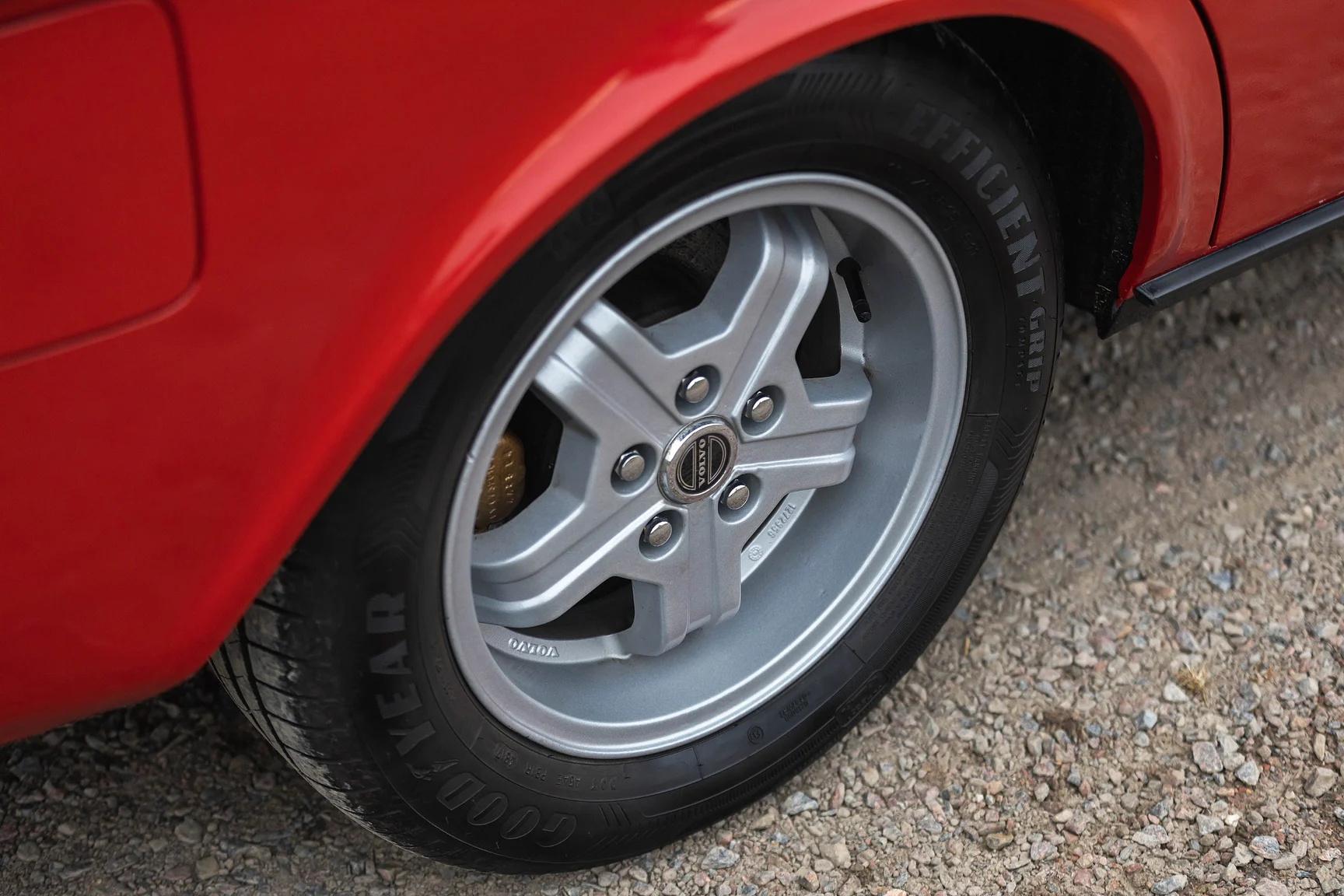 Exterior image of 1984 Volvo 244 Turbo (13)