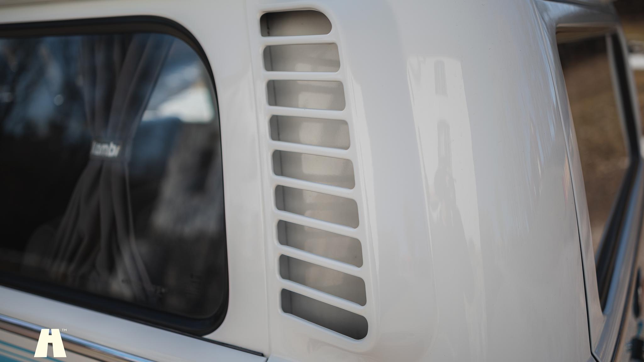 Exteriörbild på 1999 Volkswagen T2 
