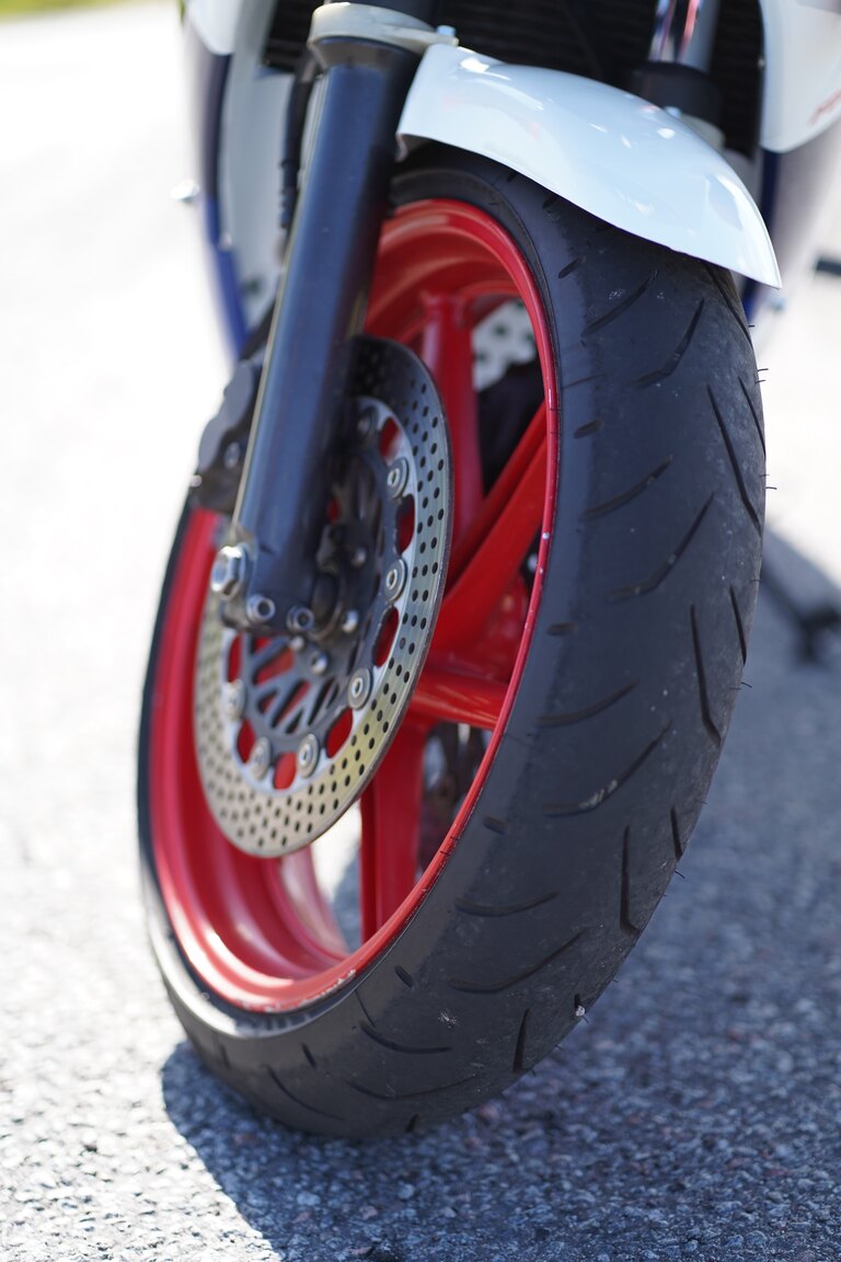 Exterior image of 1992 Honda VFR400R NC30