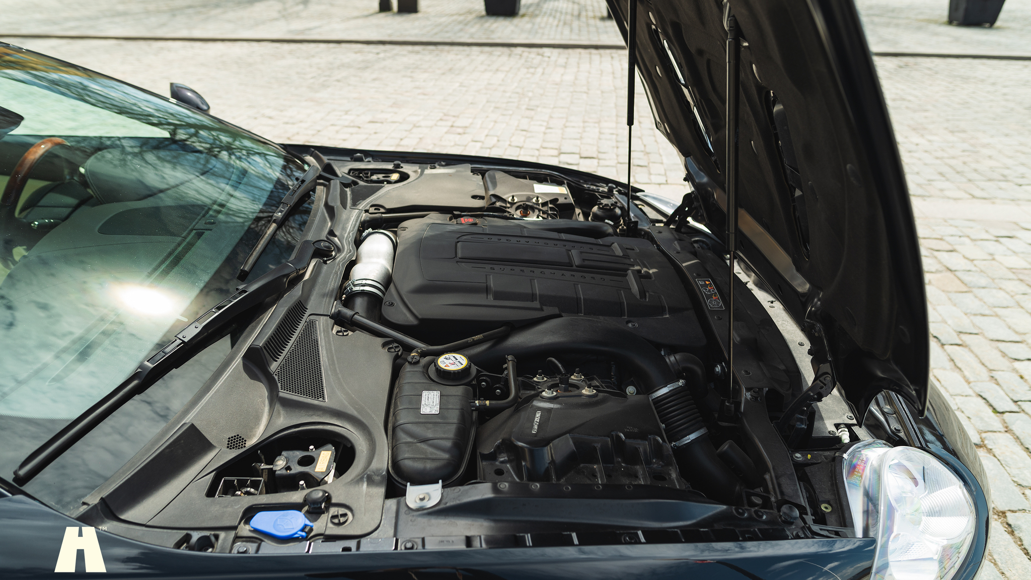 Image of 2008 Jaguar XKR (8) mechanics