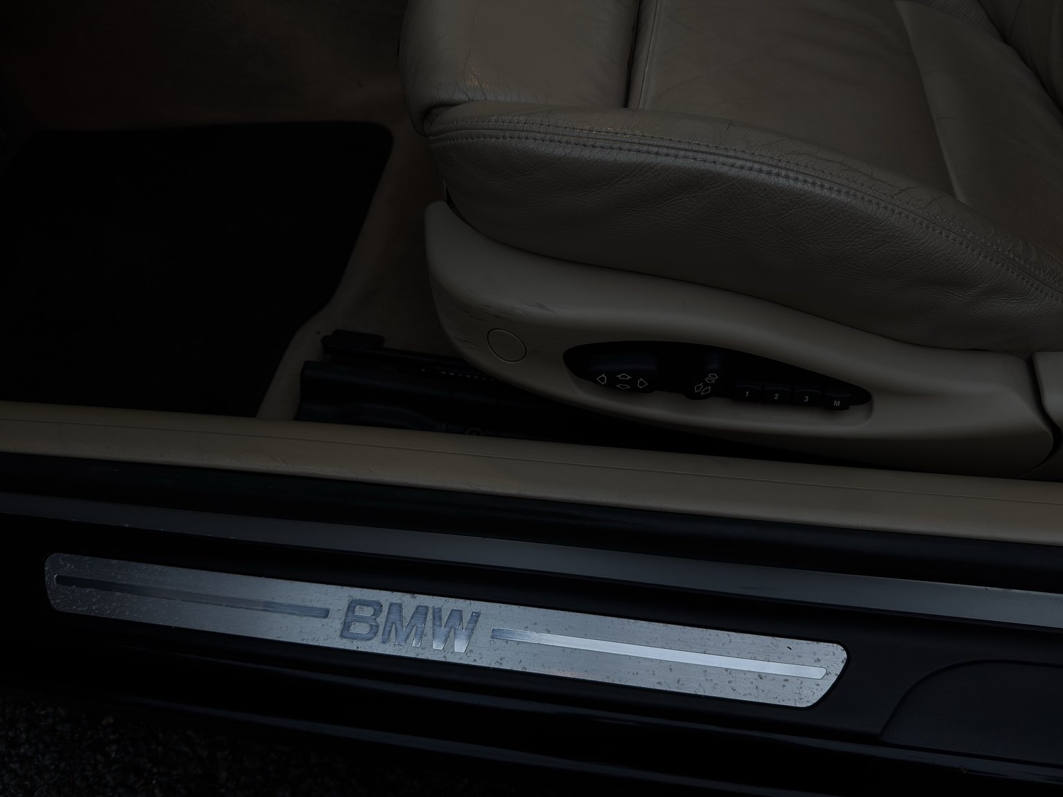 Interiörbild 2001 BMW 325IA CAB