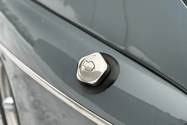 #<Image:0x00007f64594cd348>