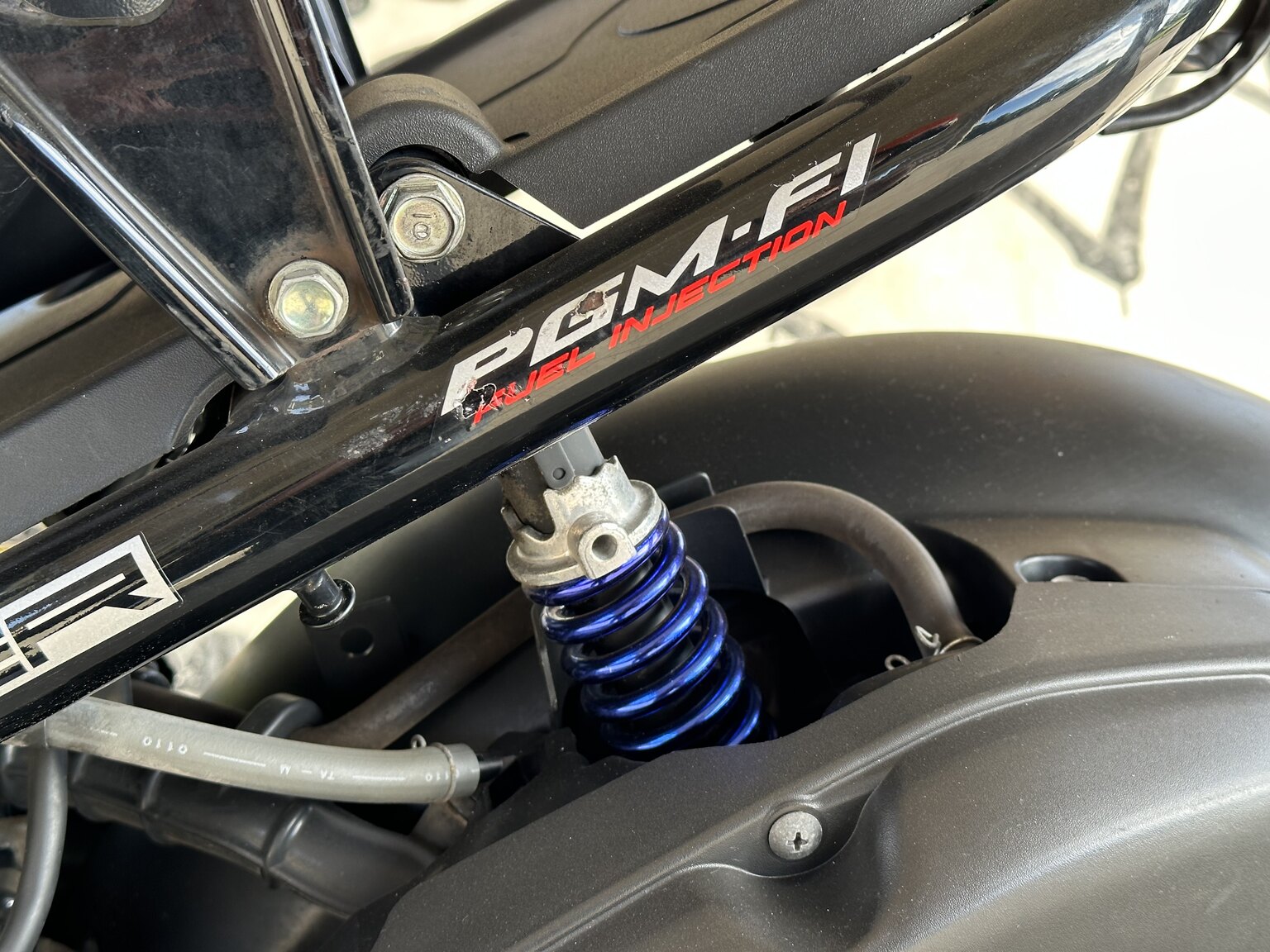 Exterior image of 2010 Honda NPS 50 Zoomer