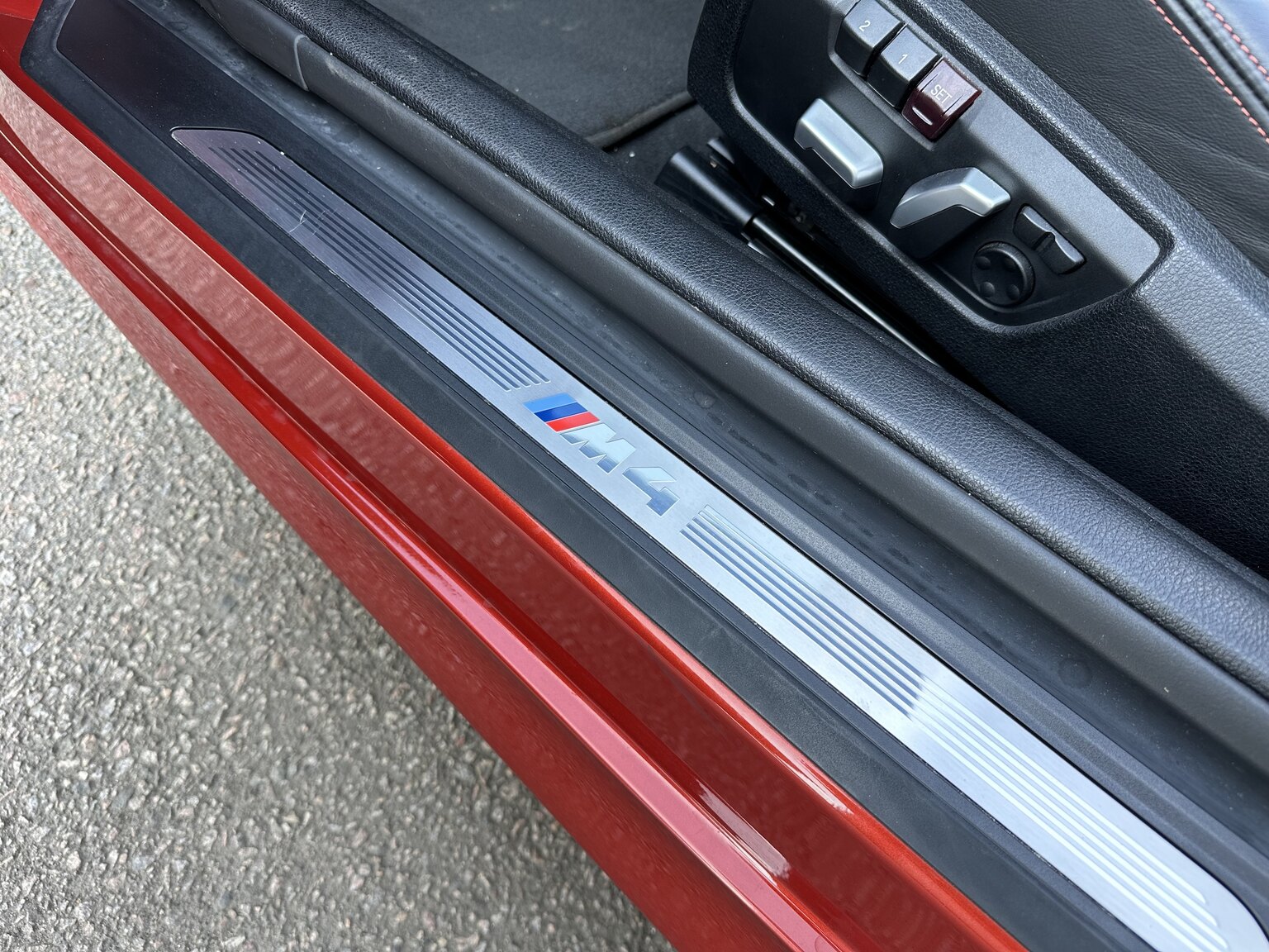 Interiörbild 2018 BMW M4 Competition Convertible F83 Manual