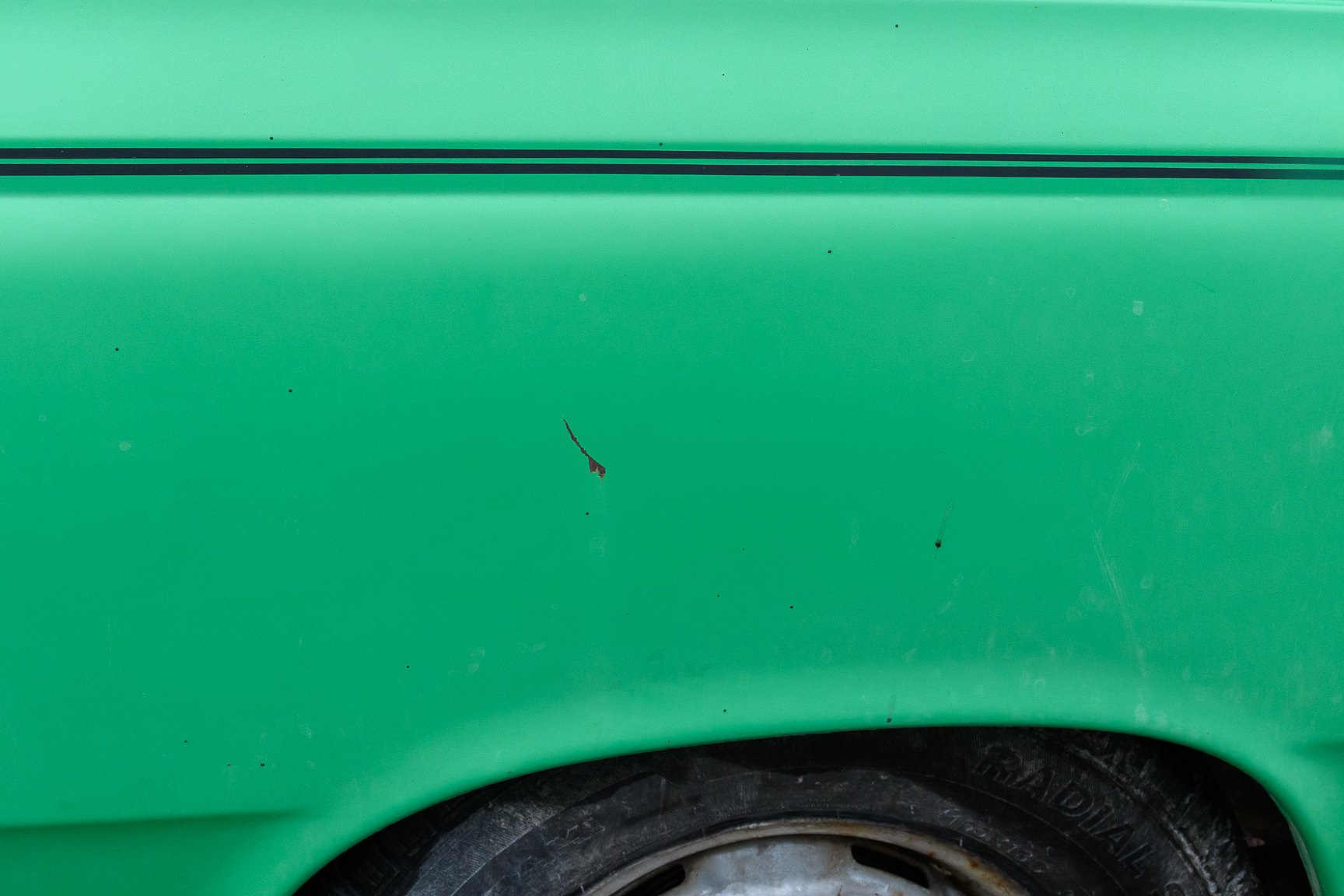 Exteriörbild på 1974 DAF 6633 - NO RESERVE