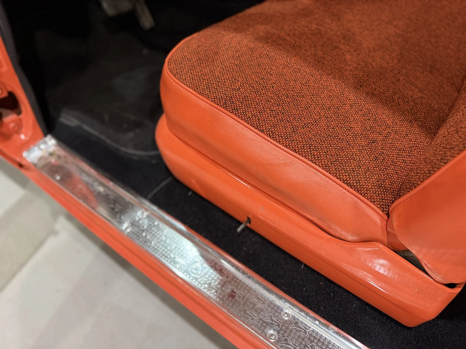 Innenraumfoto von 1956 Mercury Montclair Sport Sedan (8)