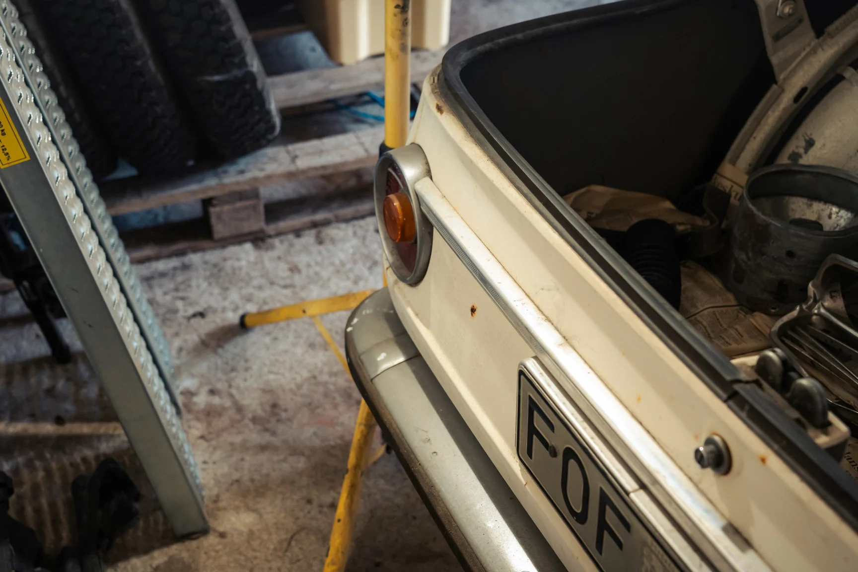 Aussenfoto 1973 BMW 1802 (54)