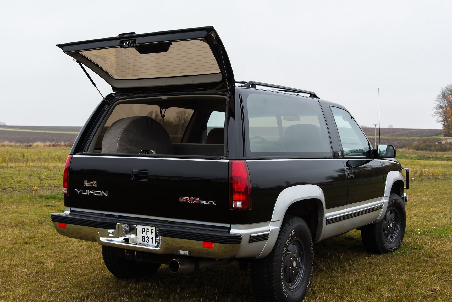 Exteriörbild på 1992 GMC Yukon SLE Z 71