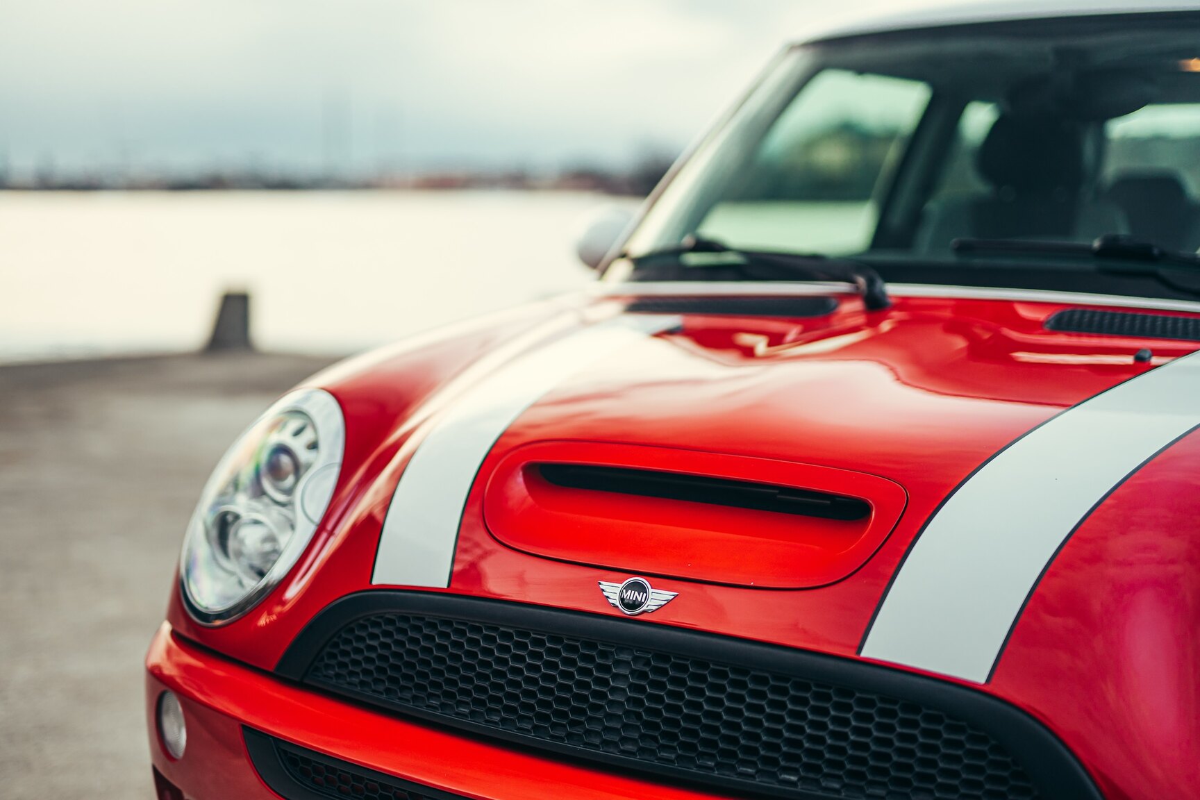 Exterior image of 2006 Mini Cooper John Cooper Works