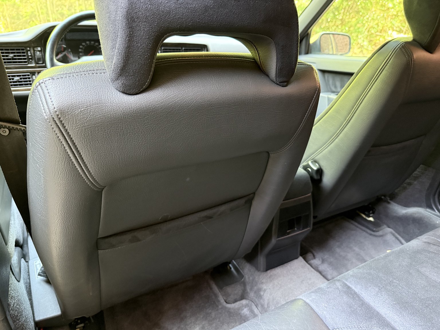 Interior image of 1995 Volvo 850 T-5R