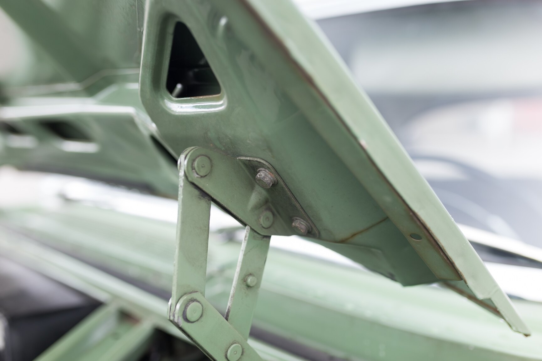 Image of 1959 Ford Consul (9) mechanics