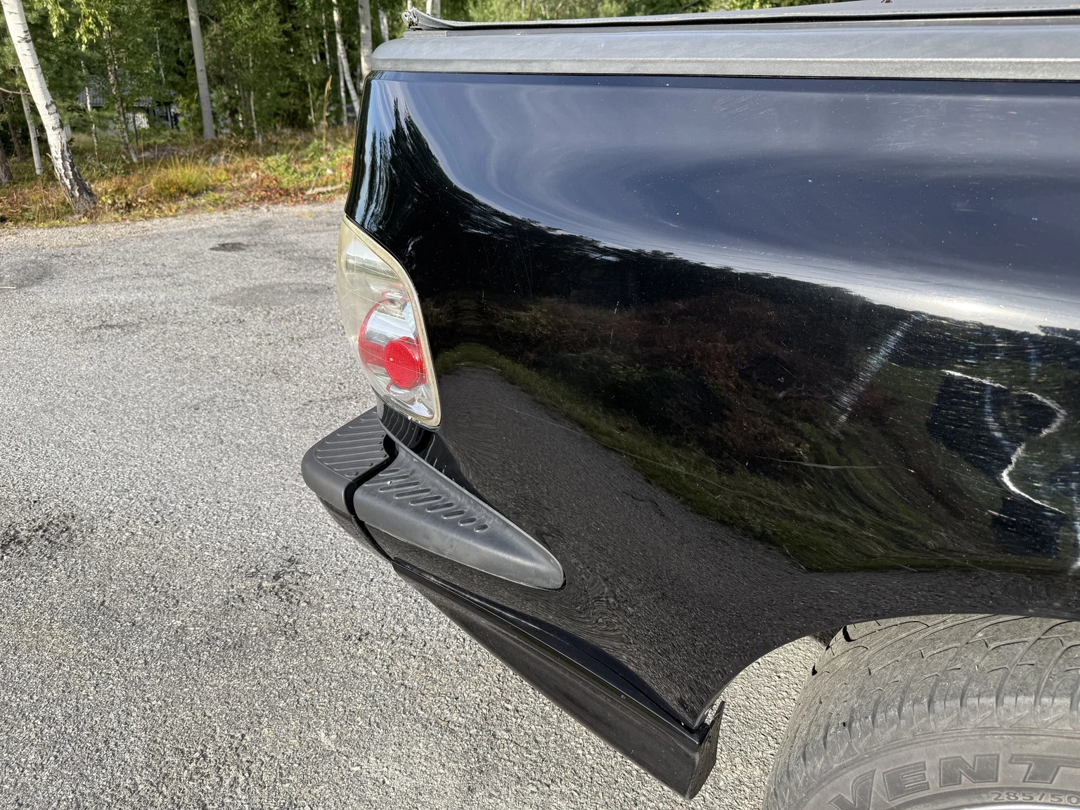 Aussenfoto 2002 Ford F-150 SVT Lightning (25)