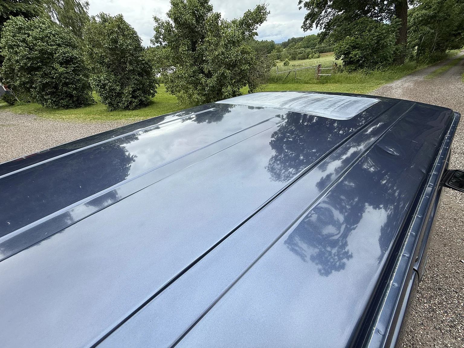 Exterior image of 1990 Range Rover Vogue SE 3.9 (68)