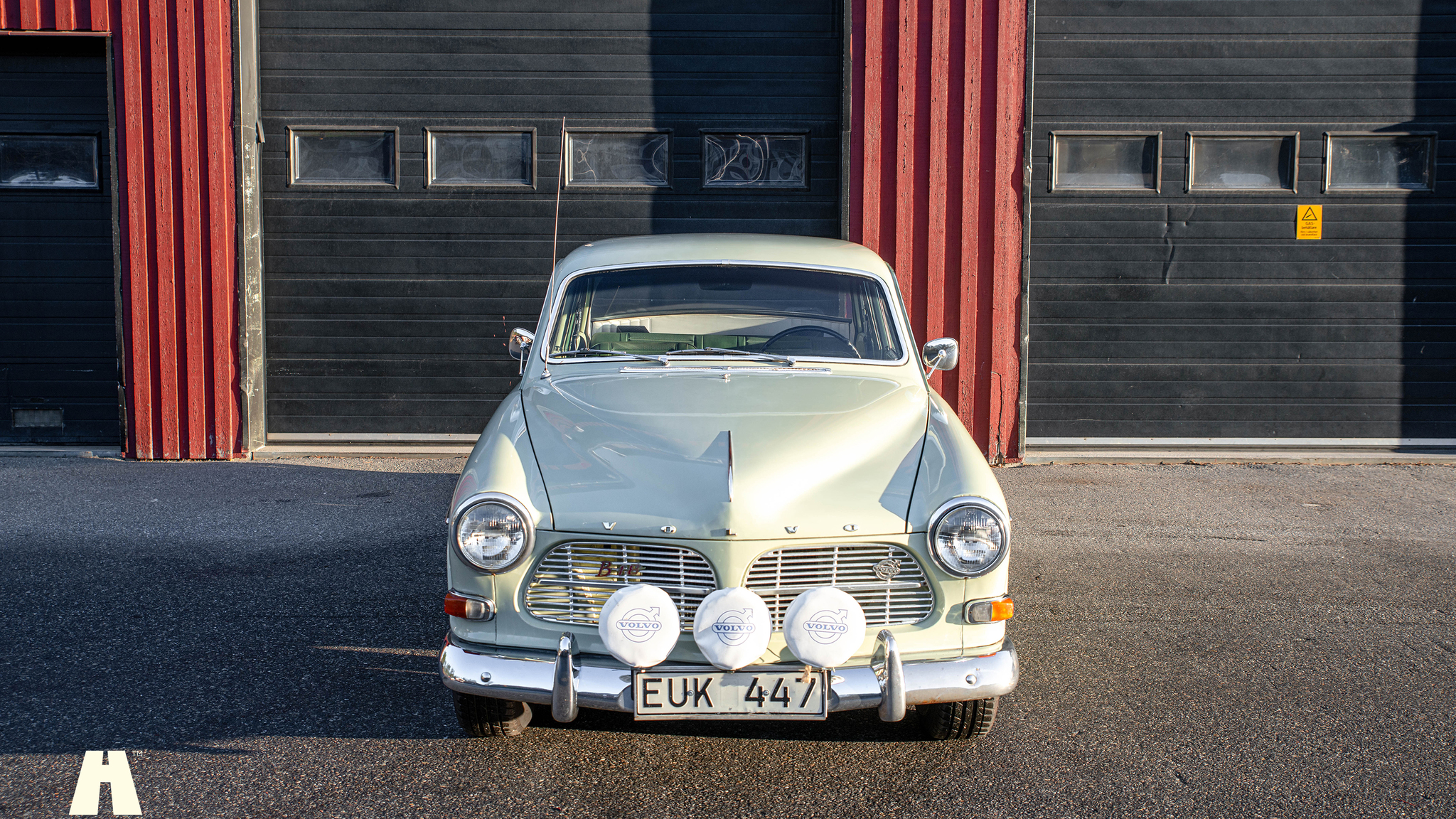 Exterior image of 1966 Volvo Amazon Sport