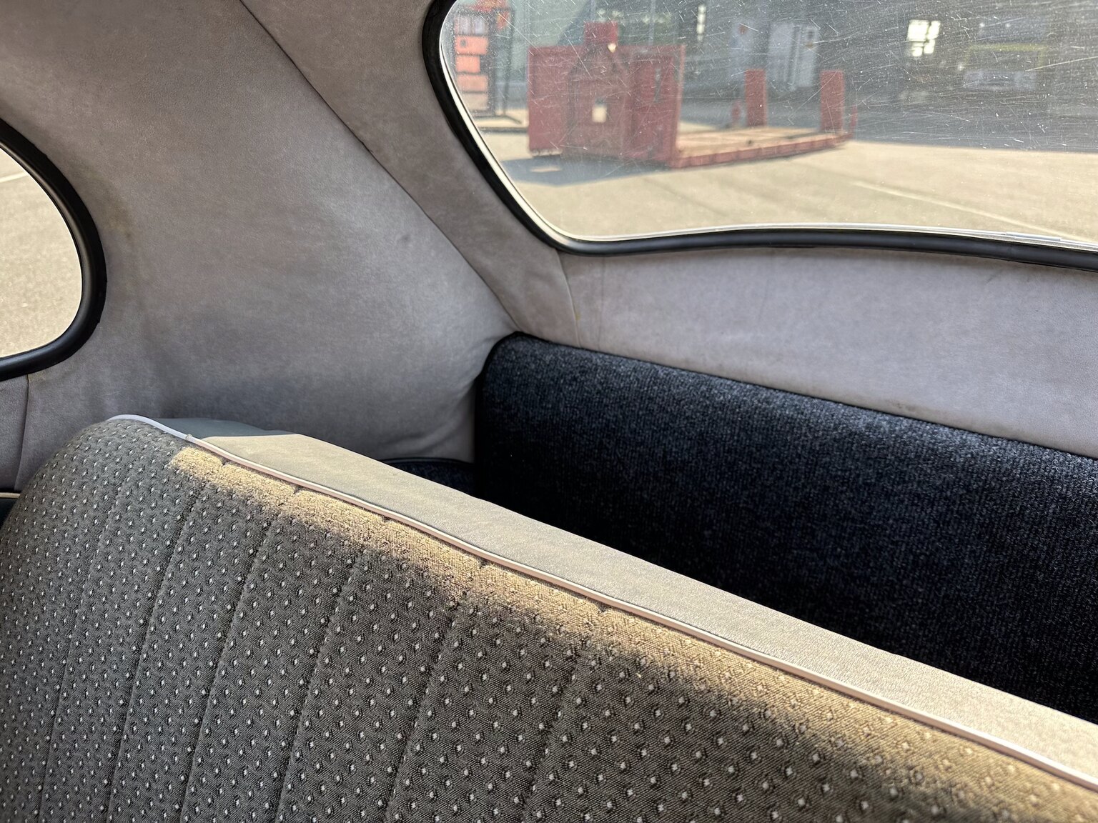 Interiörbild 1958 Volkswagen 1200 Beetle