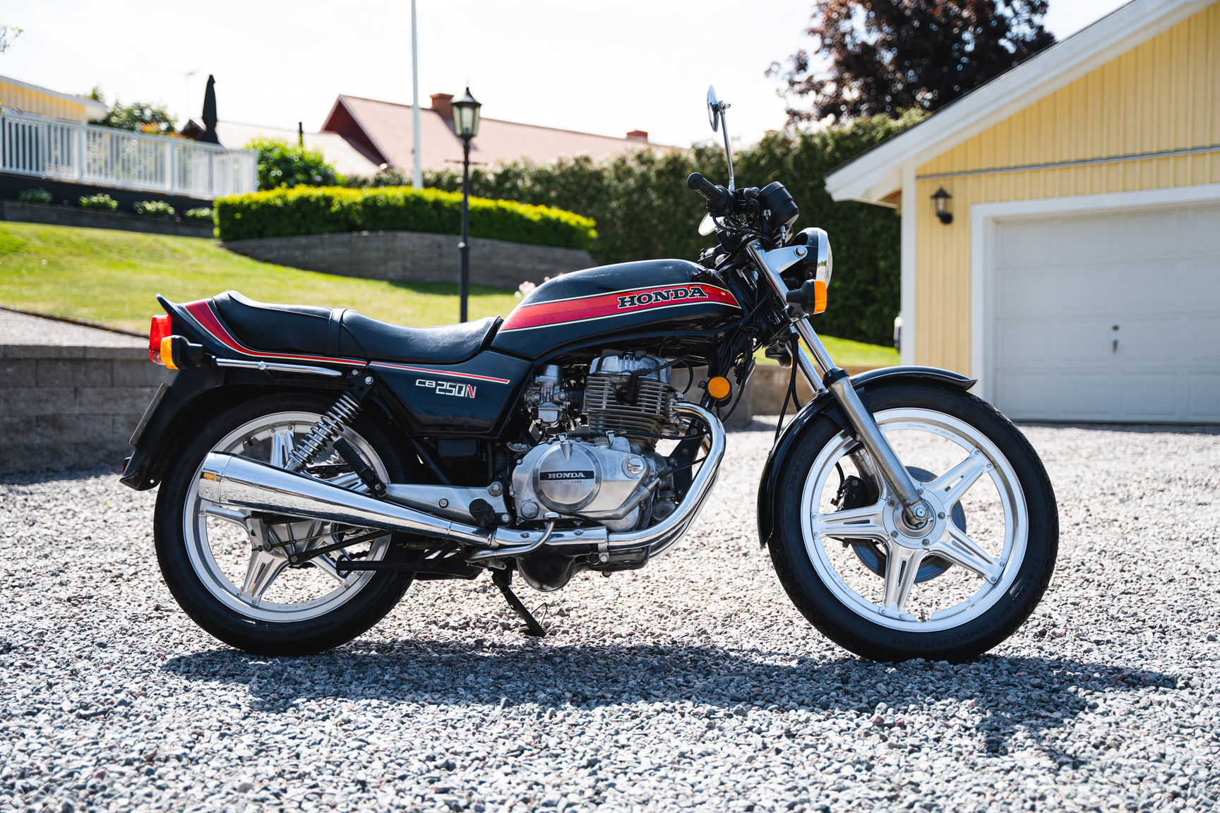 Exterior image of 1981 Honda CB250N