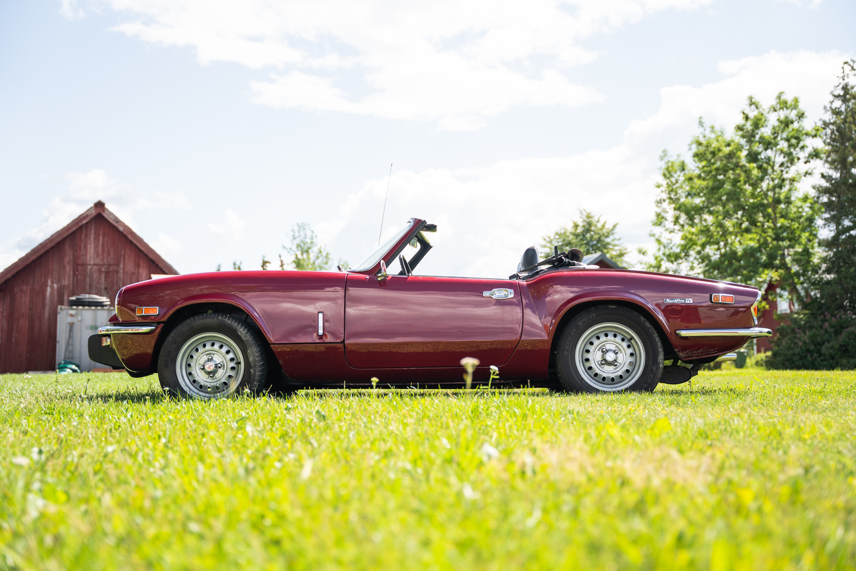 Exterior image of 1971 Triumph Spitfire MK4 (2)