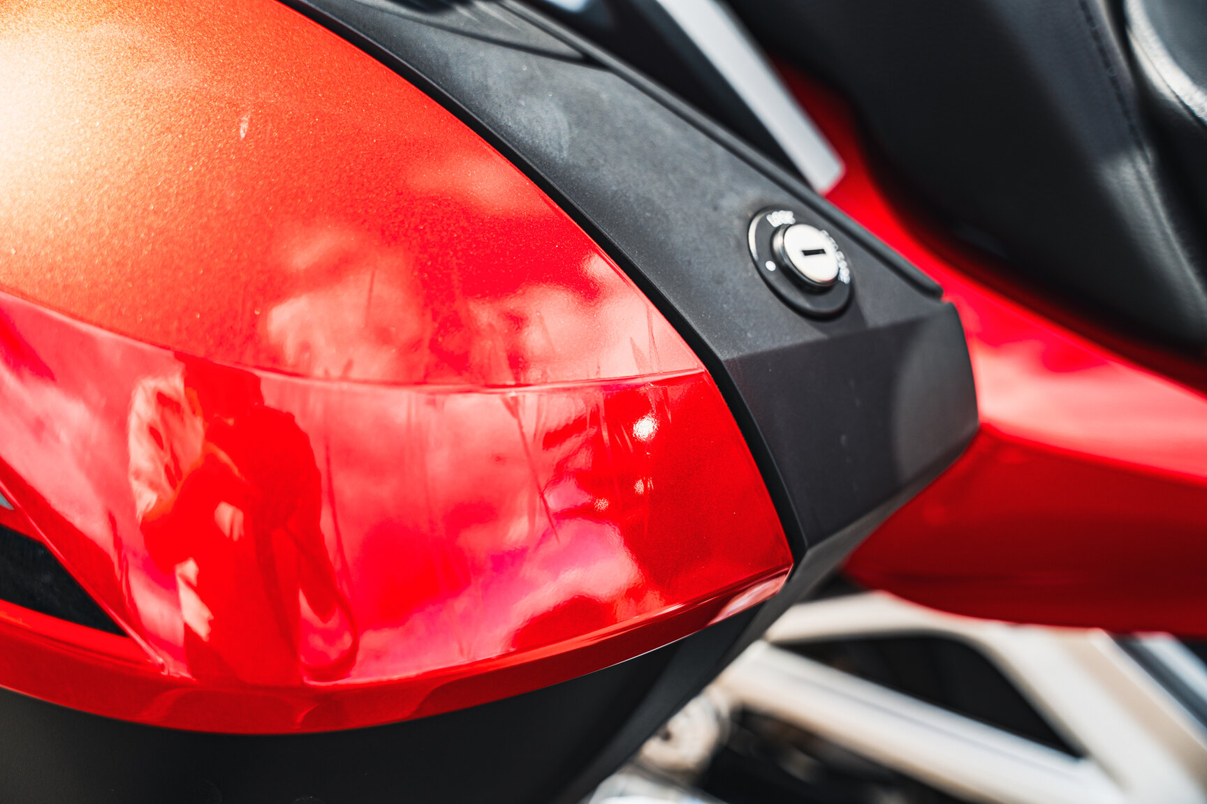 Exterior image of 2018 BMW R 1200 RT (66)