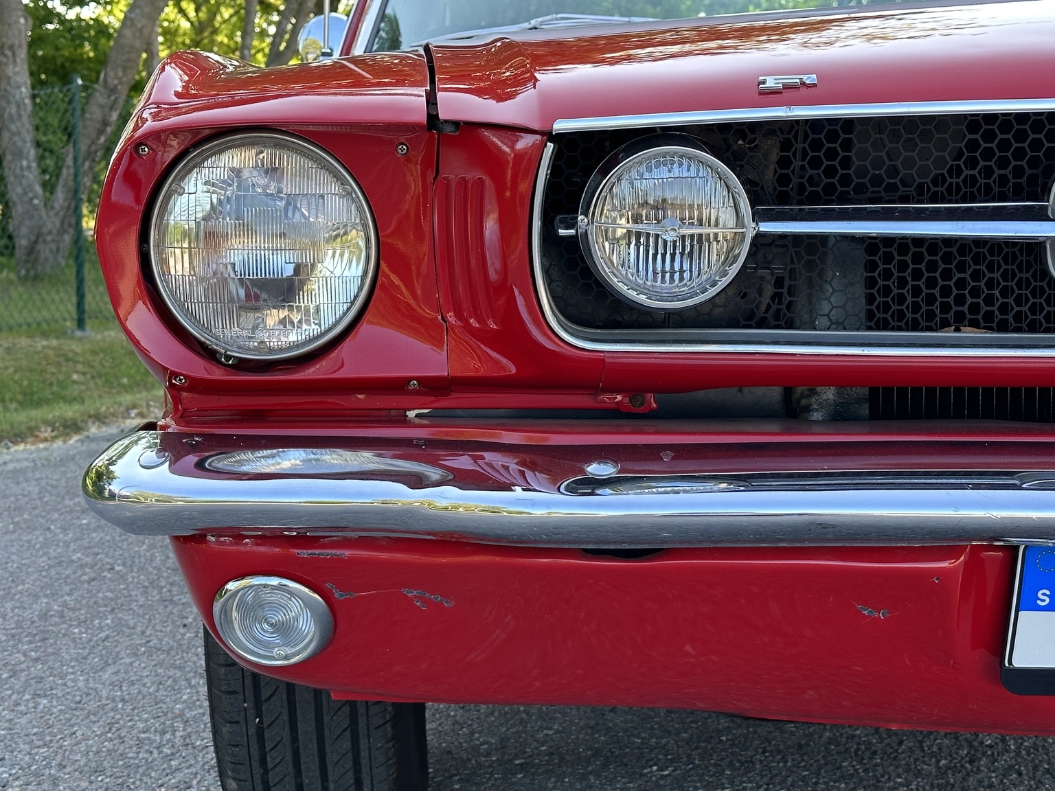 Exterior image of 1965 Ford Mustang 289 Fastback