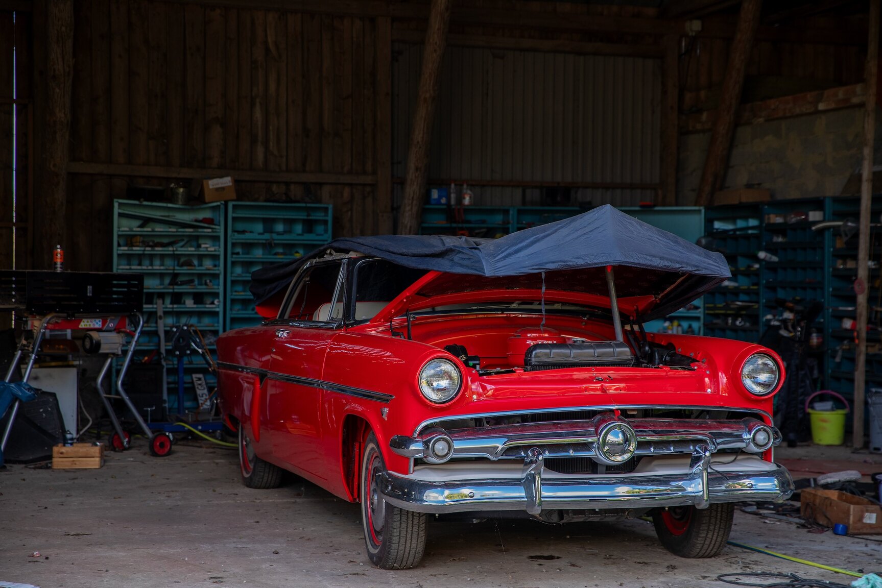 Aussenfoto 1954 Ford Sunliner